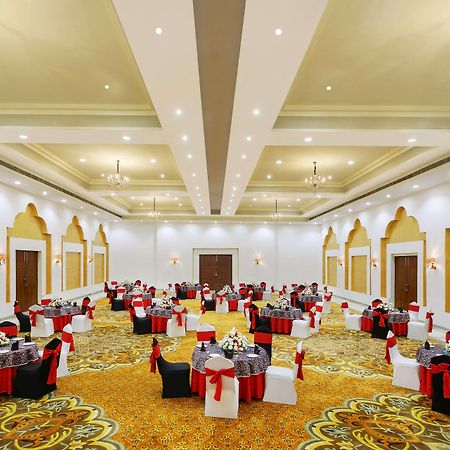 Ramada Khajuraho Otel Dış mekan fotoğraf