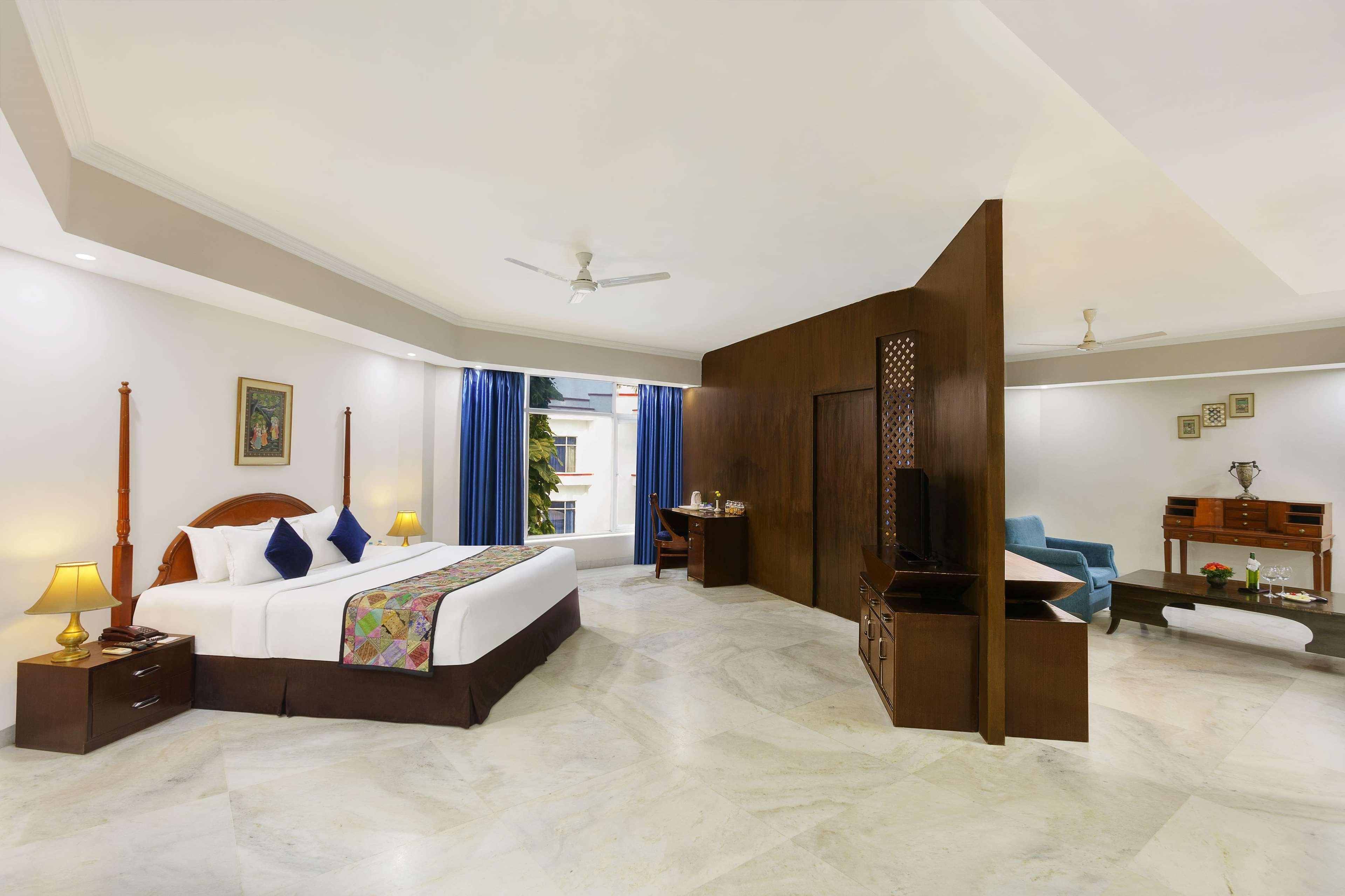 Ramada Khajuraho Otel Dış mekan fotoğraf