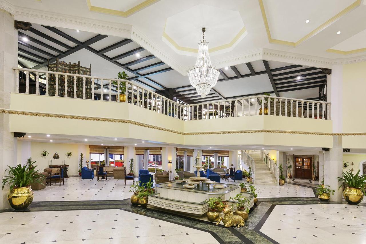 Ramada Khajuraho Otel Dış mekan fotoğraf